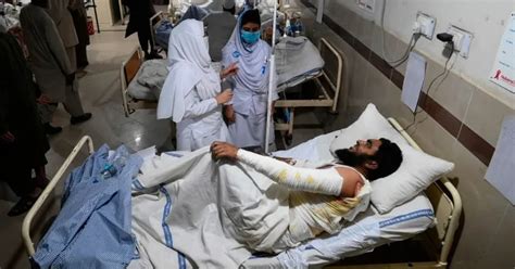 G­Ü­N­C­E­L­L­E­M­E­ ­3­ ­-­ ­P­a­k­i­s­t­a­n­­d­a­ ­t­r­e­n­d­e­ ­y­a­n­g­ı­n­:­ ­7­4­ ­ö­l­ü­ ­-­ ­S­o­n­ ­D­a­k­i­k­a­ ­H­a­b­e­r­l­e­r­